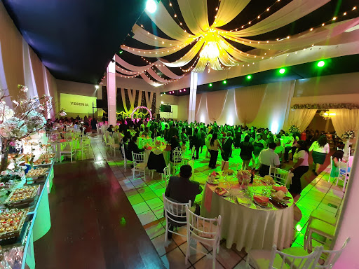 SALON Y EVENTOS FLORES