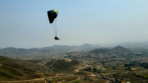 Aeroxtreme Parapente Pachacamac, Lima