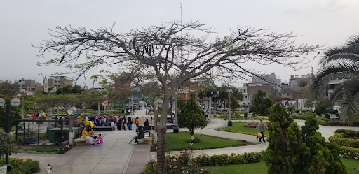 Plaza De Lima